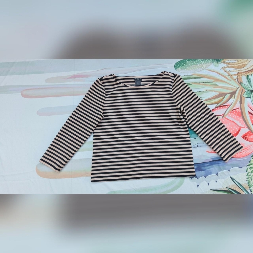 Ann Taylor Petite Black & Beige Horizontal Striped 3/4 Sleeve Top